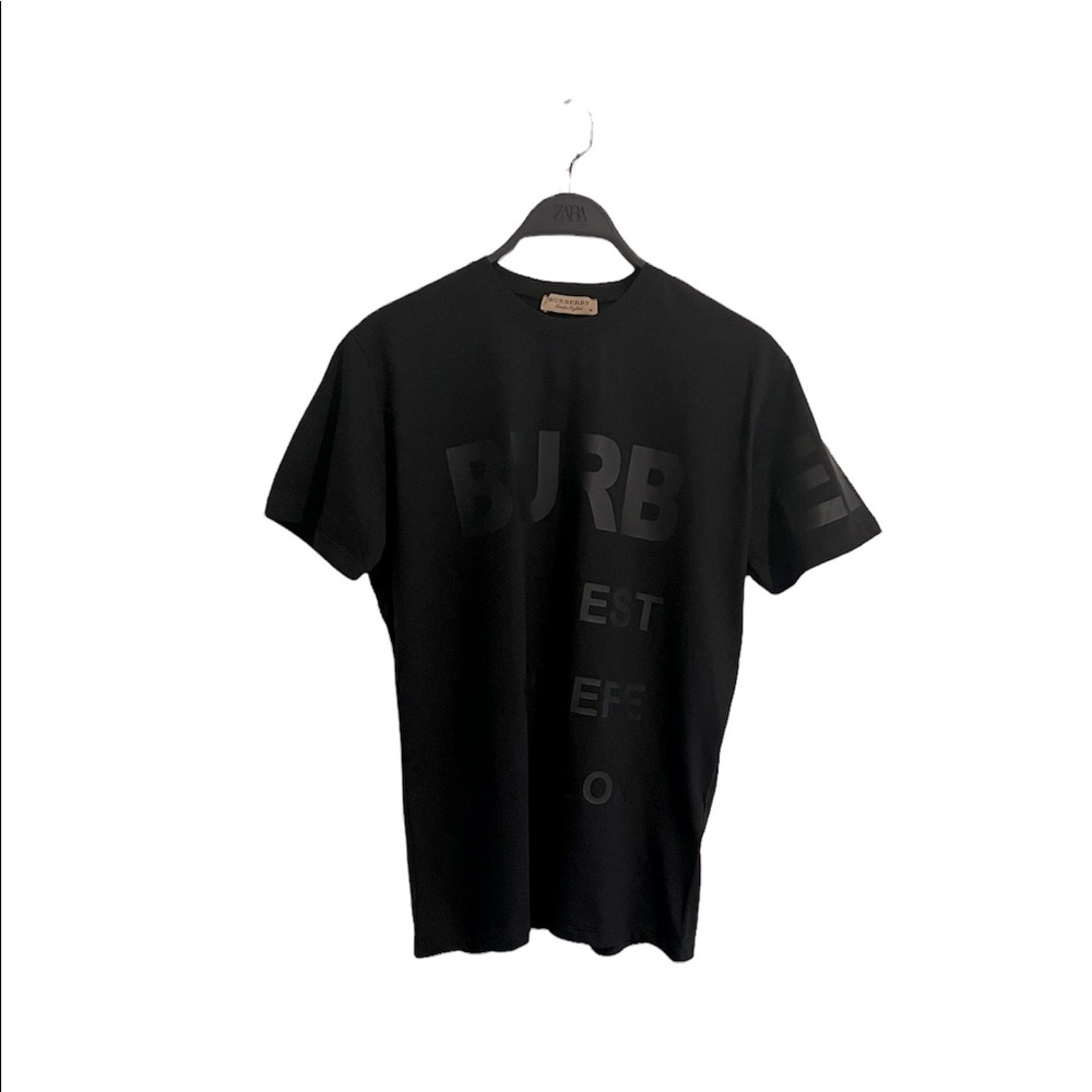 Burberry T-shirt size M